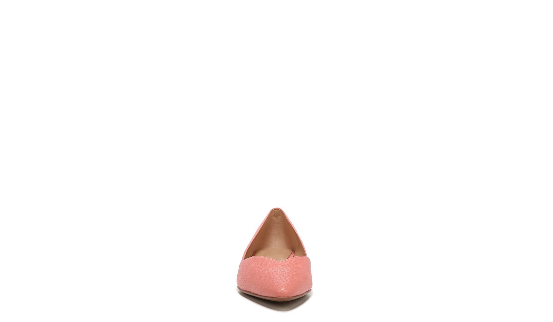 Naturalizer clearance pointed flats