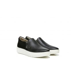 Naturalizer non hot sale slip shoes